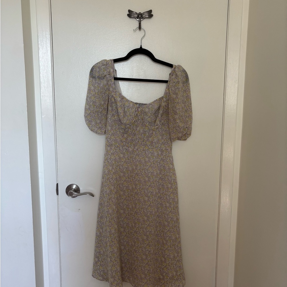 Suzy Shier Puff Sleeve Midi Dress